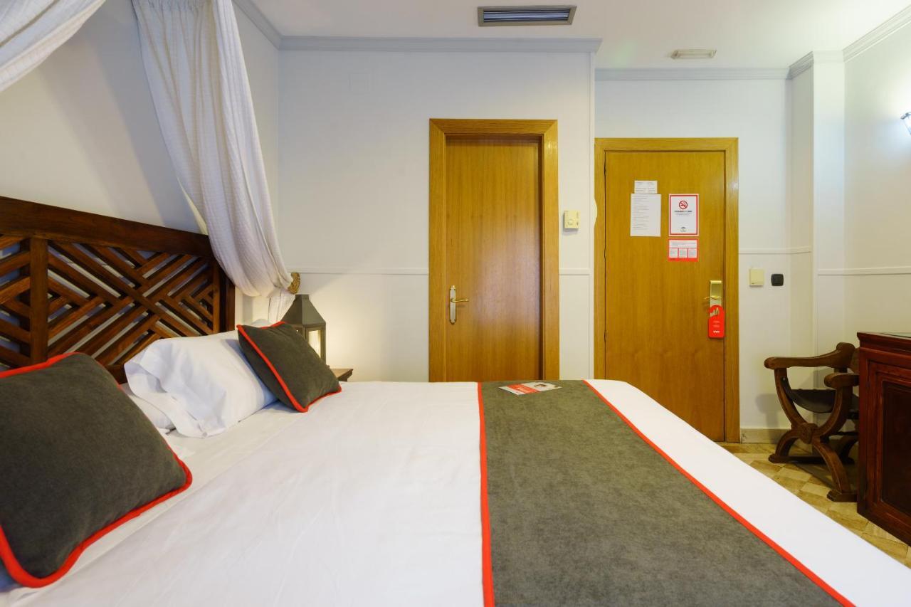 Hotel Boutique Reina Mora Γρανάδα Εξωτερικό φωτογραφία