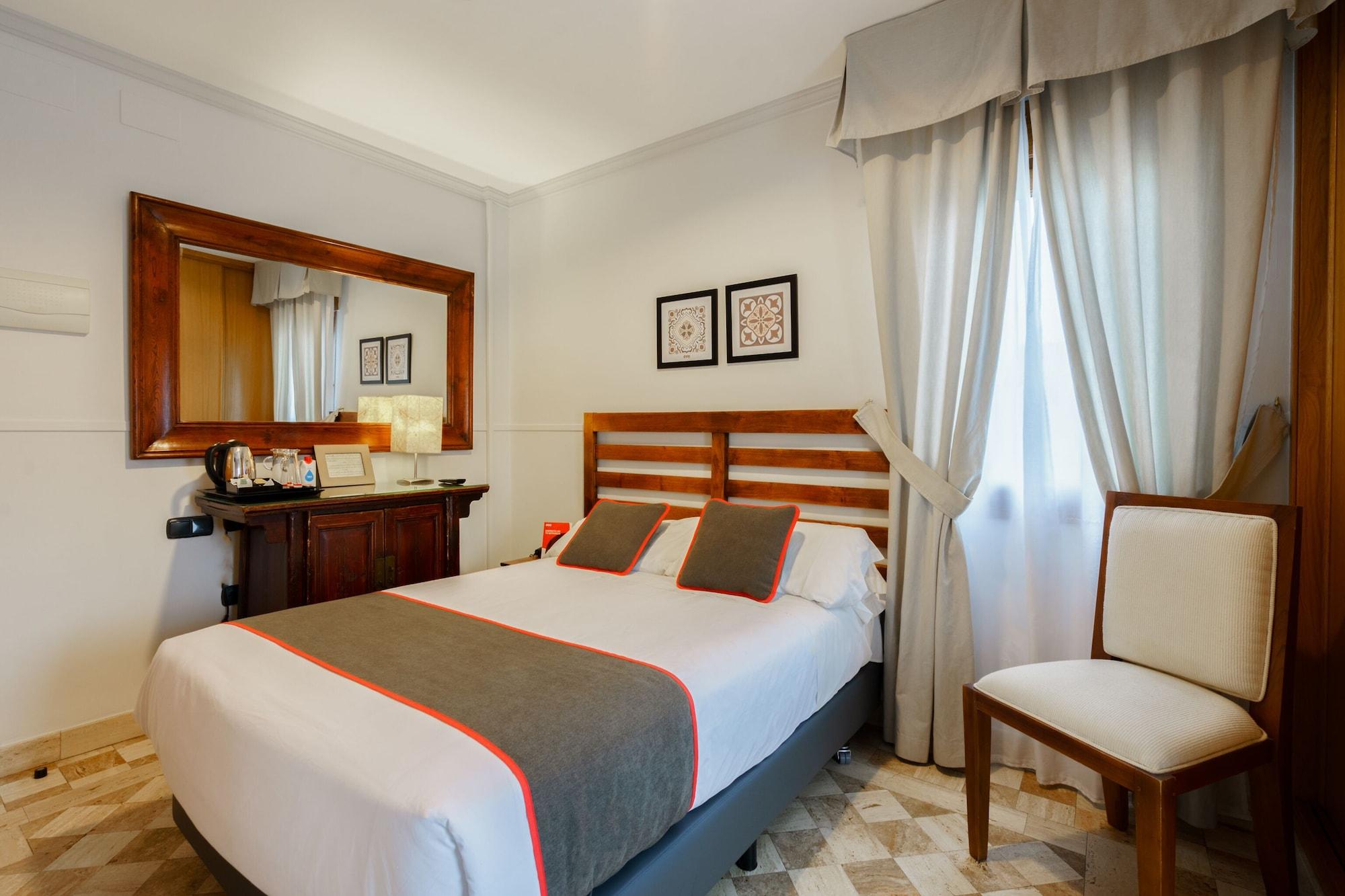 Hotel Boutique Reina Mora Γρανάδα Εξωτερικό φωτογραφία